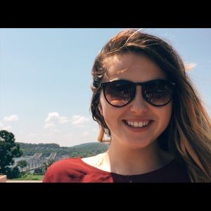 Meet your Posher, Codi